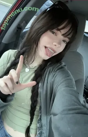 isizzly / sizzlymizzly nude photo #0211