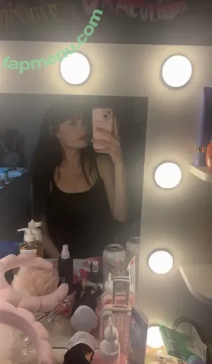 isizzly / sizzlymizzly nude photo #0281