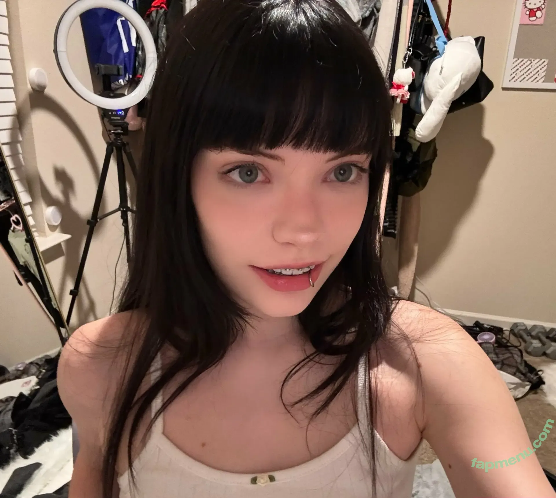 isizzly nude photo #0201 (sizzlymizzly)