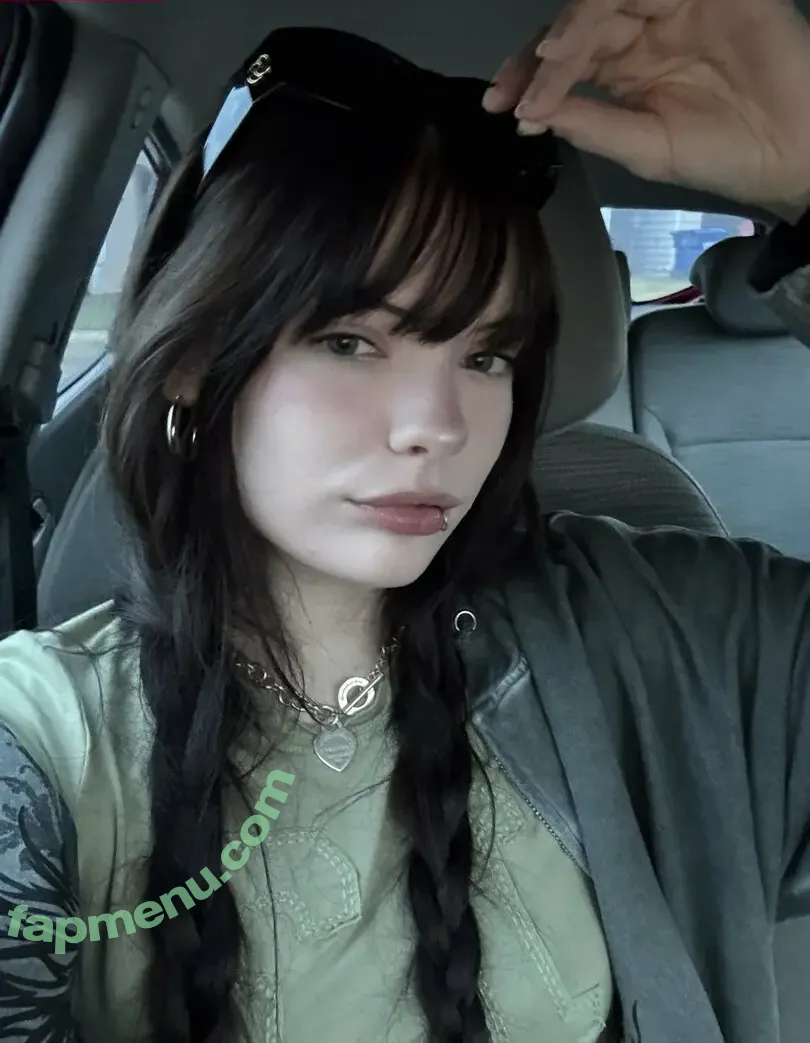 isizzly nude photo #0212 (sizzlymizzly)