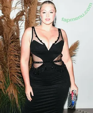 Iskra Lawrence / iamiskra / iskra nude photo #0425