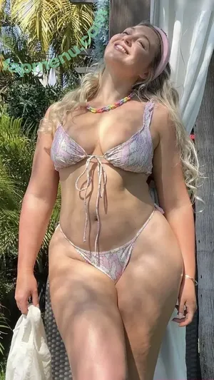 Iskra Lawrence / iskra nude photo #0602