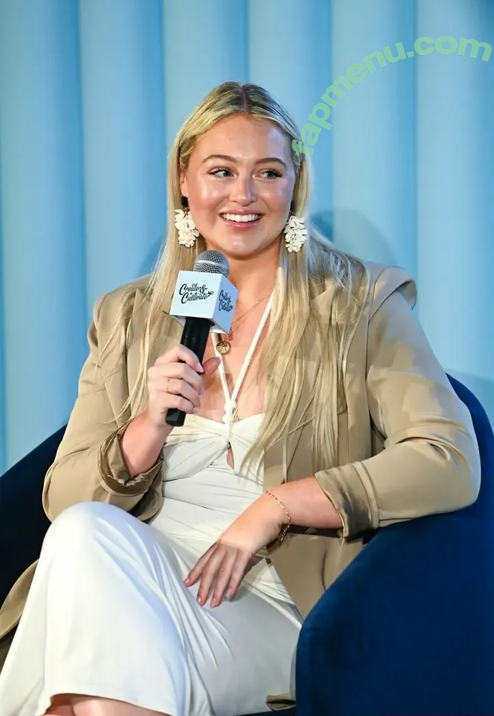 Iskra Lawrence nude photo #0296 (iamiskra / iskra)