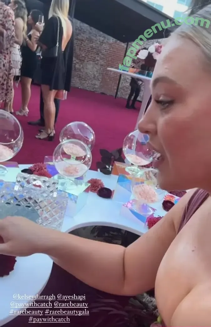 Iskra Lawrence nude photo #0336 (iamiskra / iskra)