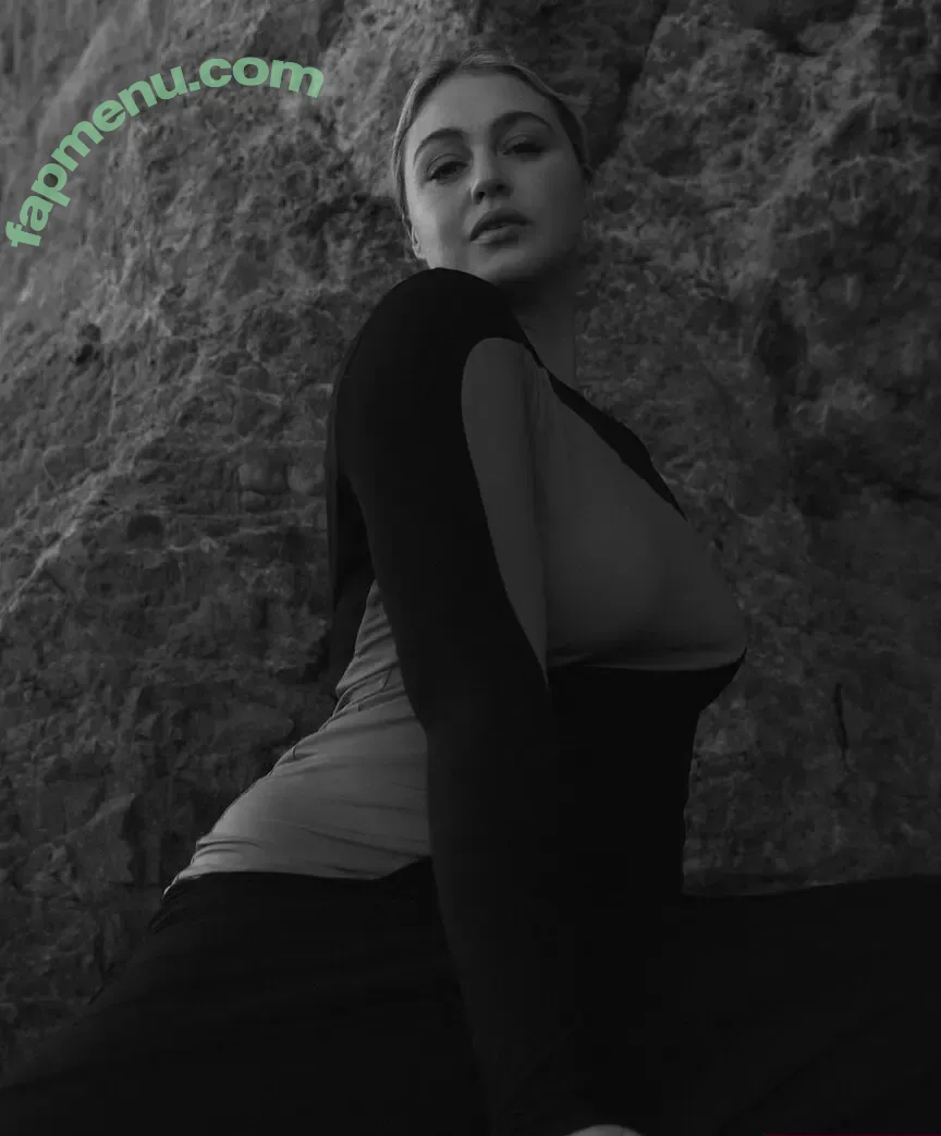 Iskra Lawrence nude photo #0349 (iamiskra / iskra)