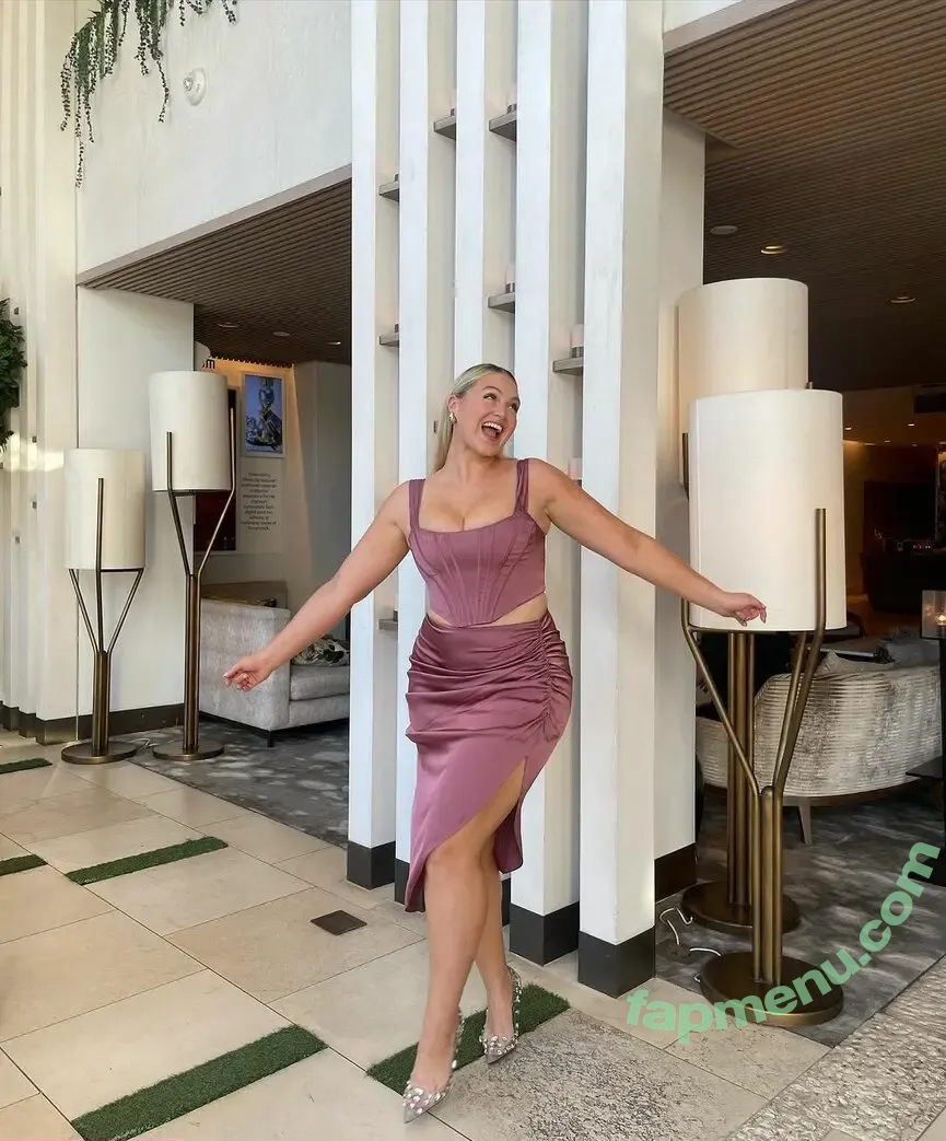 Iskra Lawrence nude photo #0364 (iamiskra / iskra)