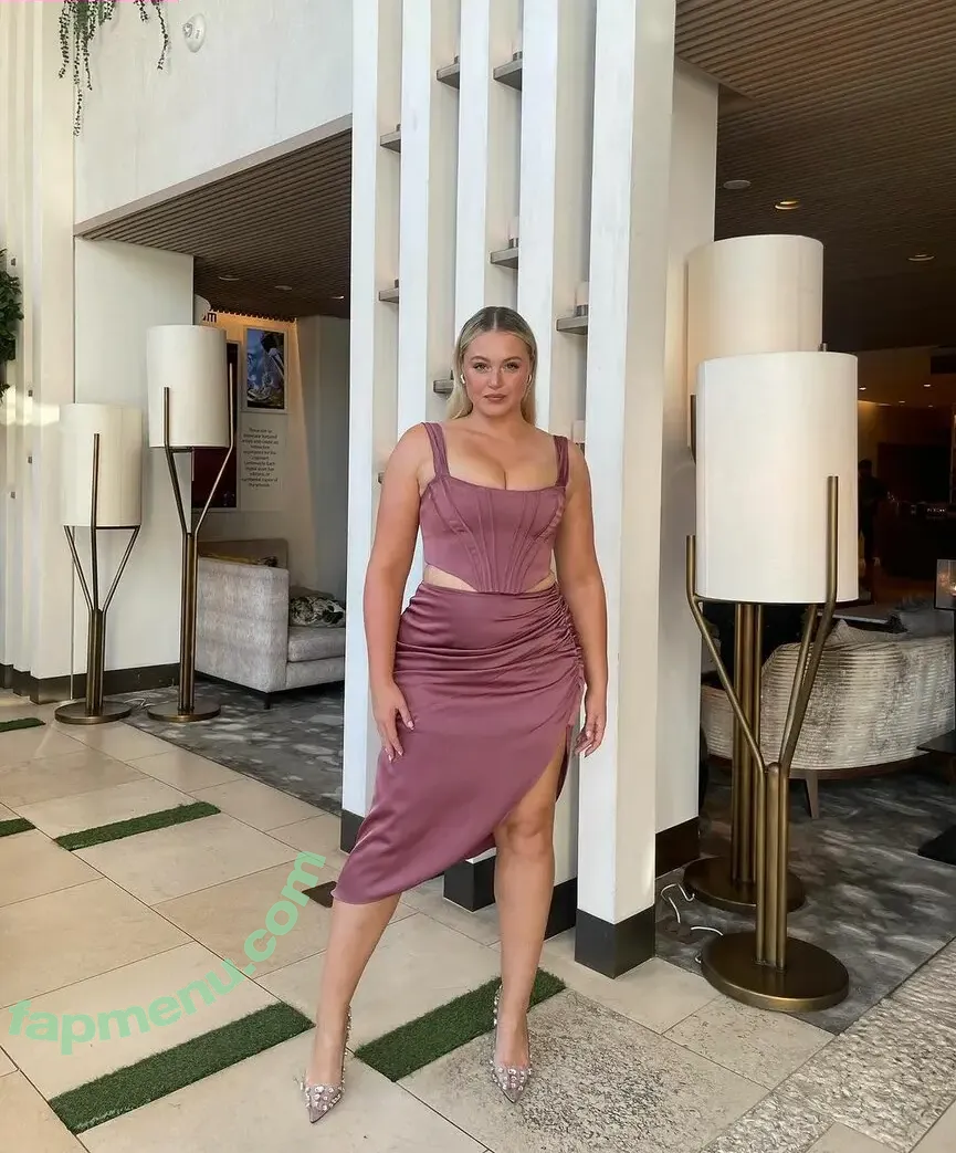 Iskra Lawrence nude photo #0366 (iamiskra / iskra)