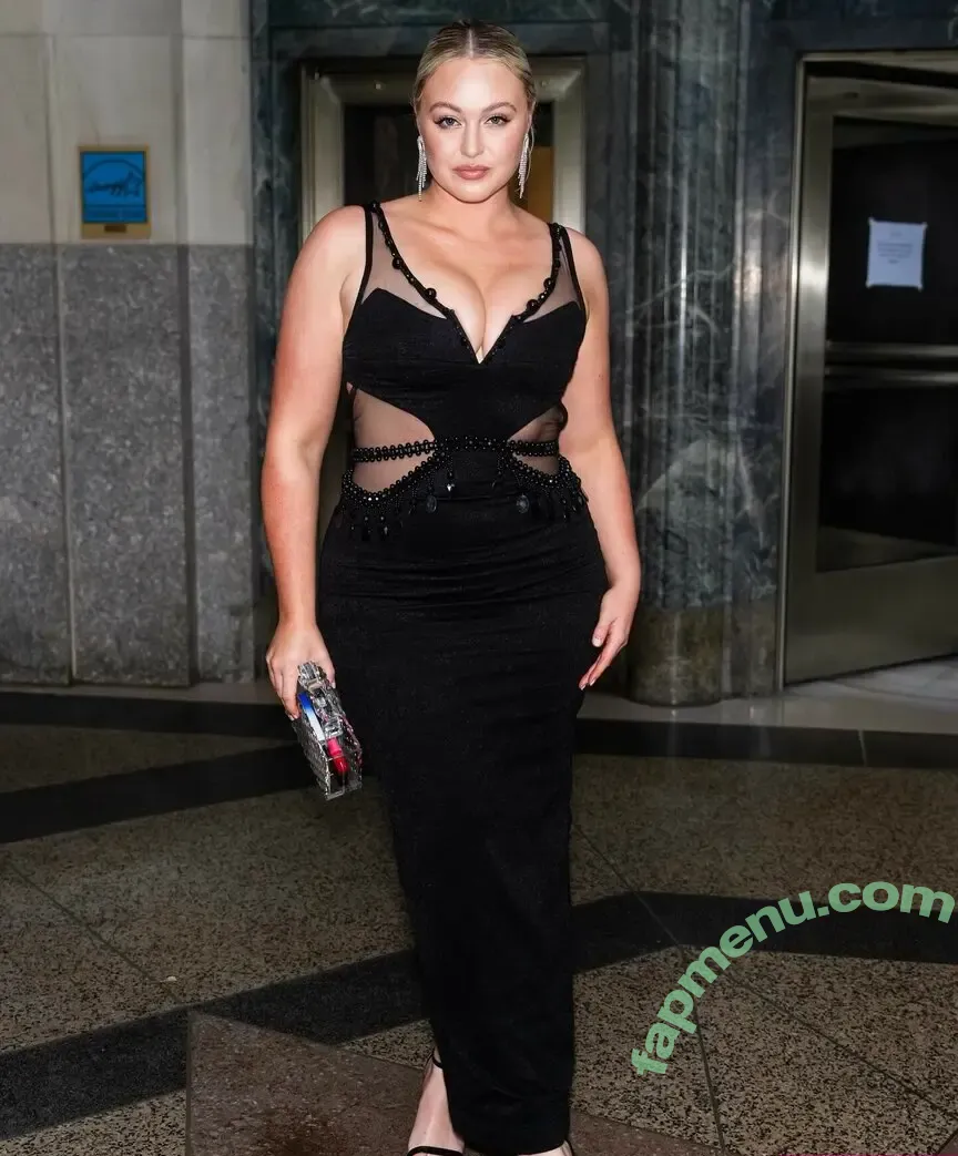 Iskra Lawrence nude photo #0424 (iamiskra / iskra)