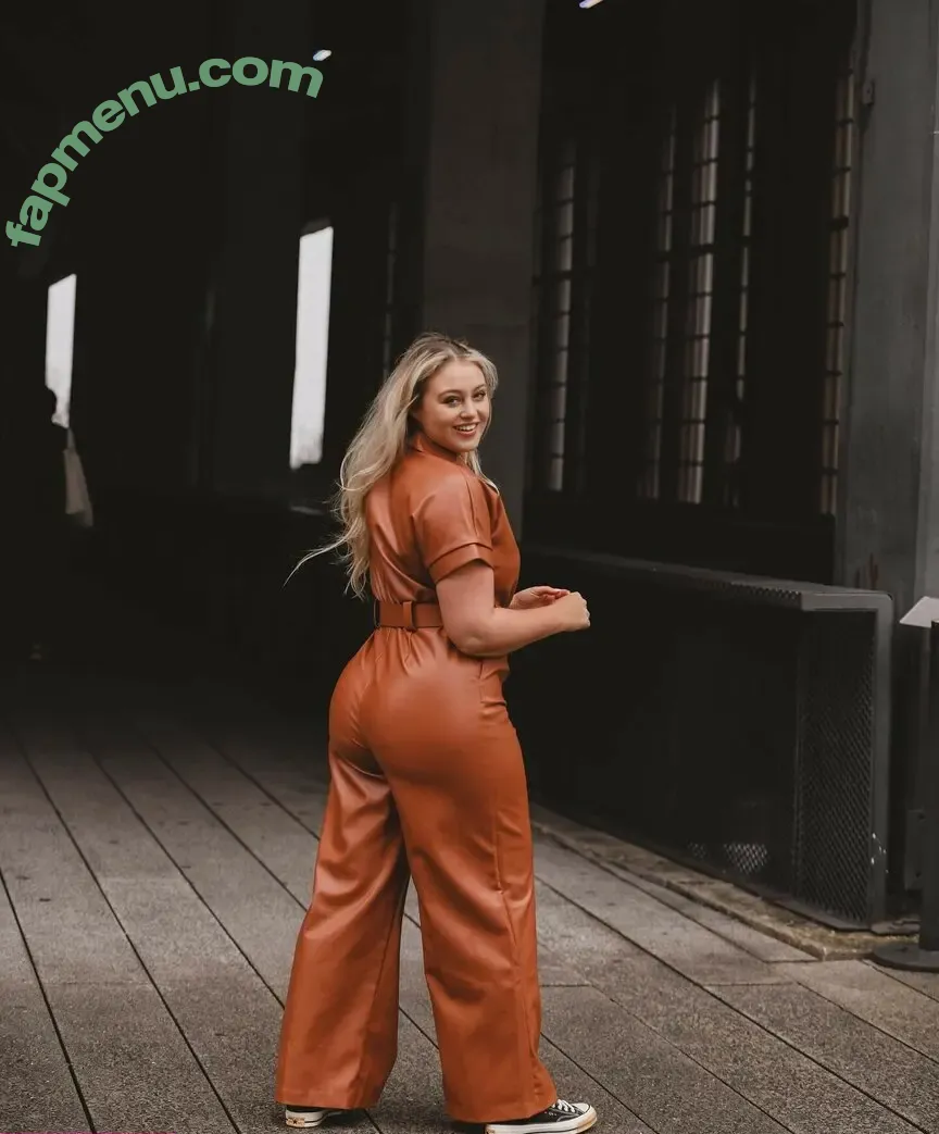 Iskra Lawrence nude photo #0438 (iamiskra / iskra)