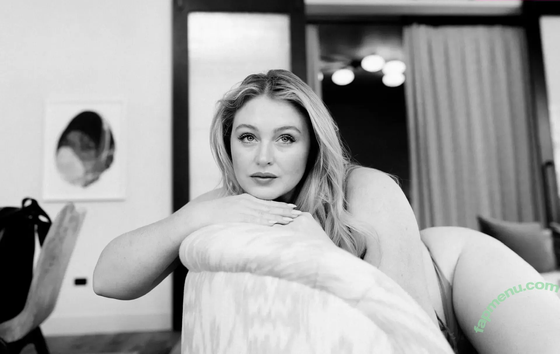 Iskra Lawrence nude photo #0539 (iamiskra / iskra)