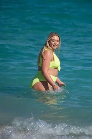 iskra / noviastreamer nude photo #0070