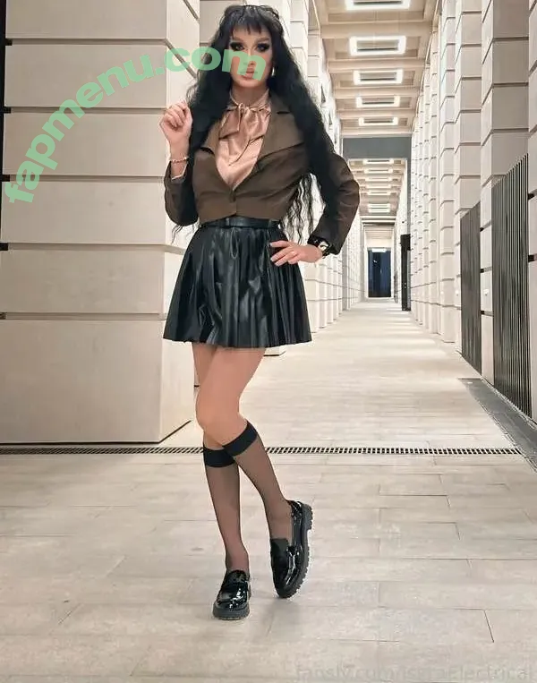 IskraElectrical nude photo #0117 (iskra_electrical.life)