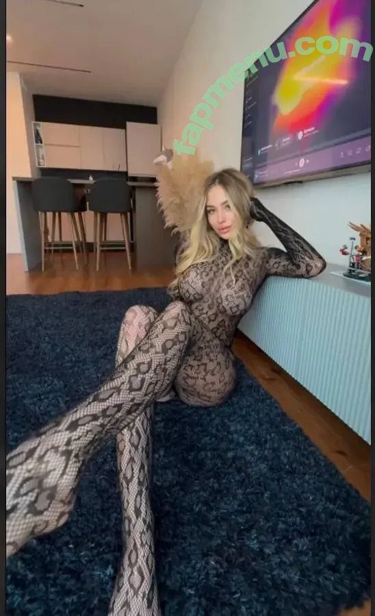 iskrispi nude photo #0004 (iskrispi)