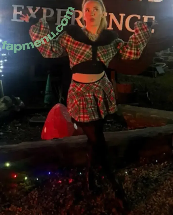 Isla Dawn nude photo #0359 (isla_dawn)