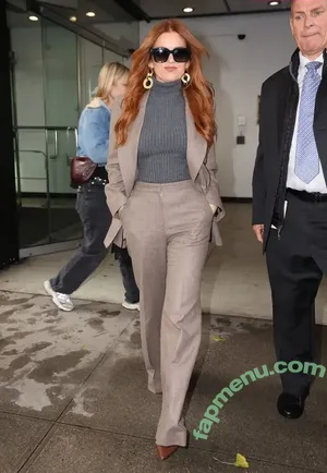 Isla Fisher / islafisher nude photo #0455