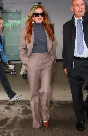 Isla Fisher / islafisher nude photo #0476