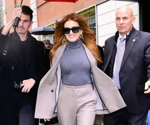 Isla Fisher / islafisher nude photo #0485