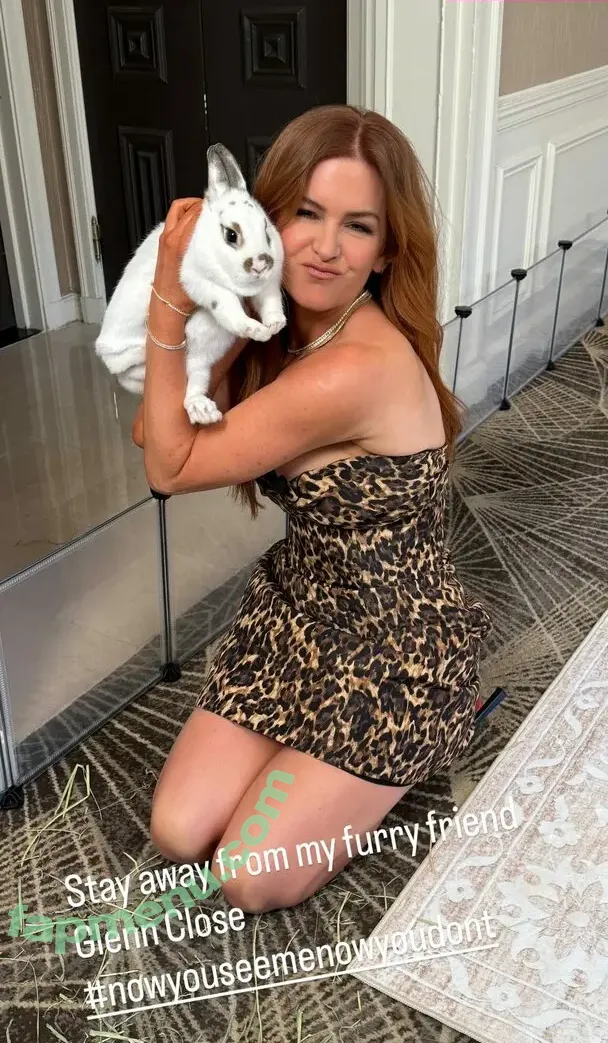 Isla Fisher nude photo #0367 (islafisher)