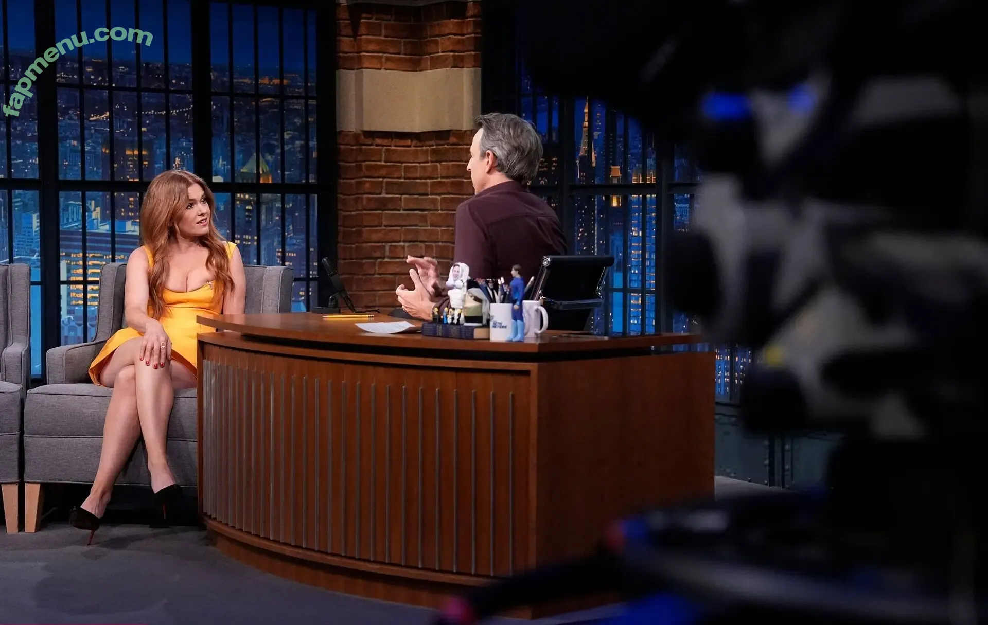 Isla Fisher nude photo #0380 (islafisher)