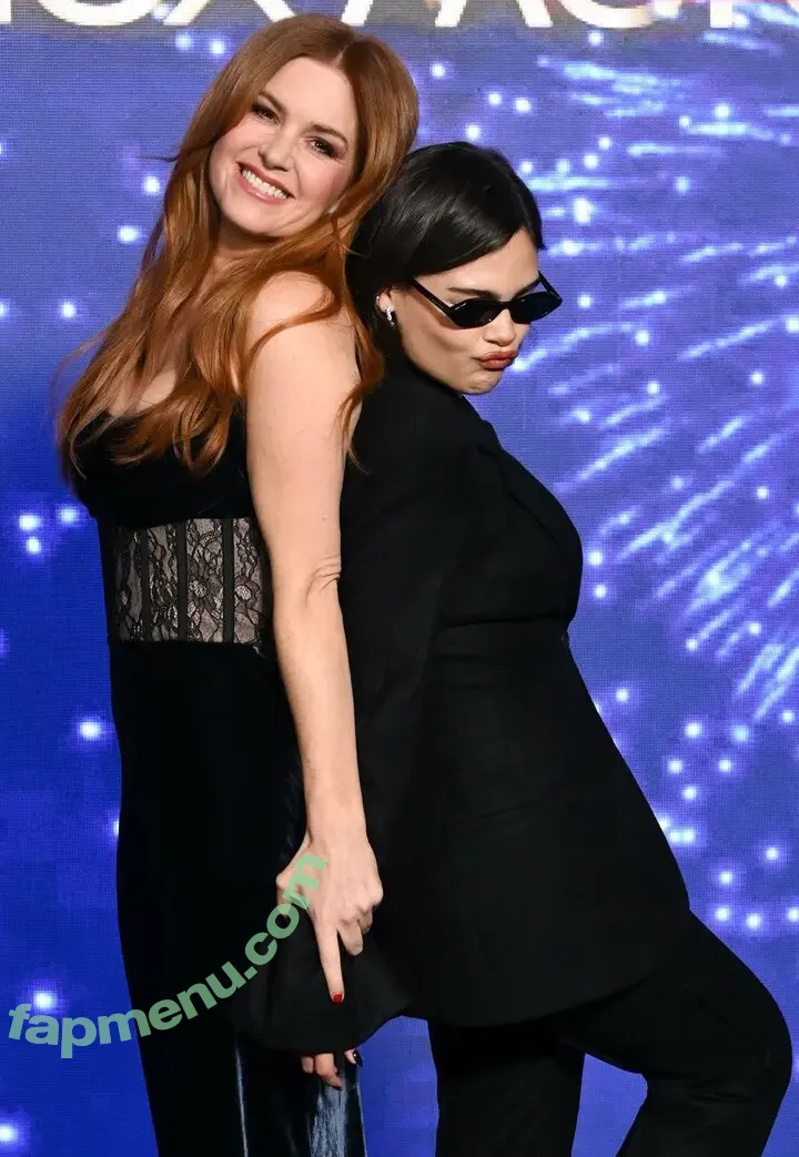 Isla Fisher nude photo #0400 (islafisher)