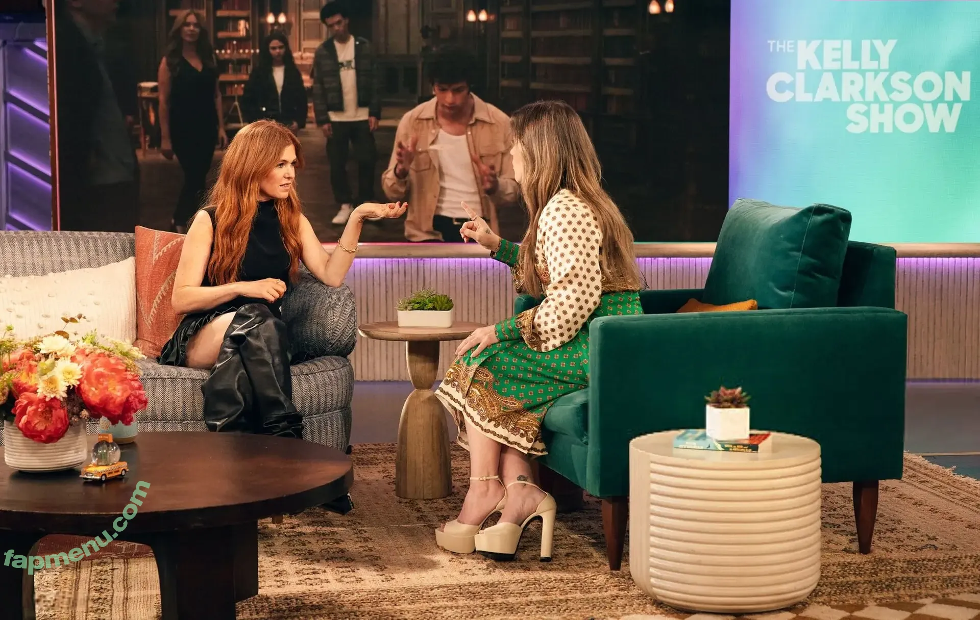 Isla Fisher nude photo #0422 (islafisher)