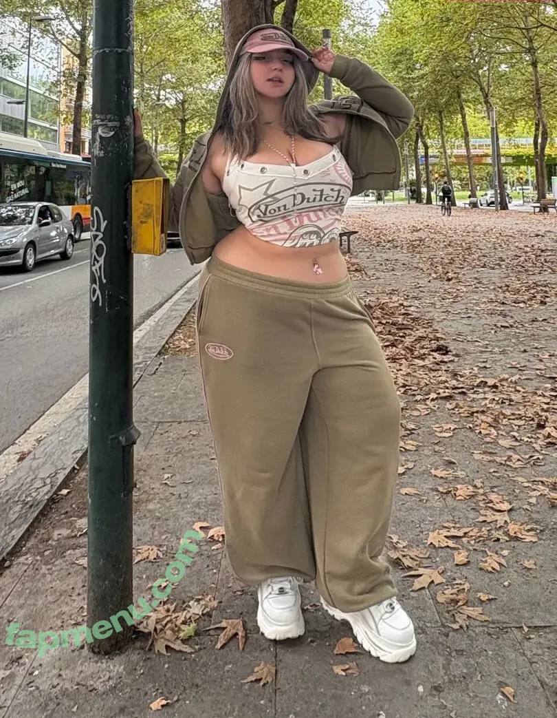 ismarghi nude photo #0012 (ismarghi)