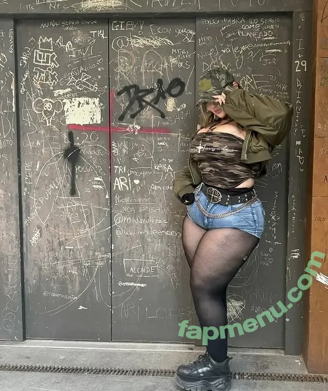ismarghi nude photo #0022 (ismarghi)