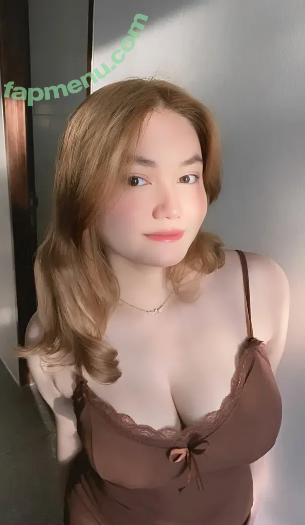 Ismi Nurbaiti nude photo #0008 (Simiixml)