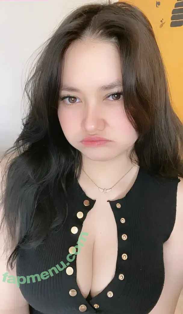 Ismi Nurbaiti nude photo #0032 (Simiixml)