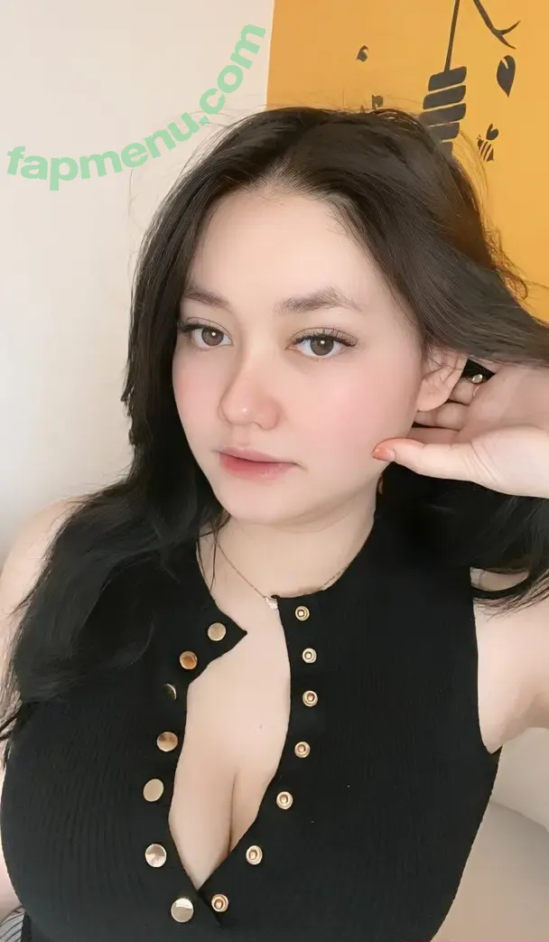 Ismi Nurbaiti nude photo #0033 (Simiixml)