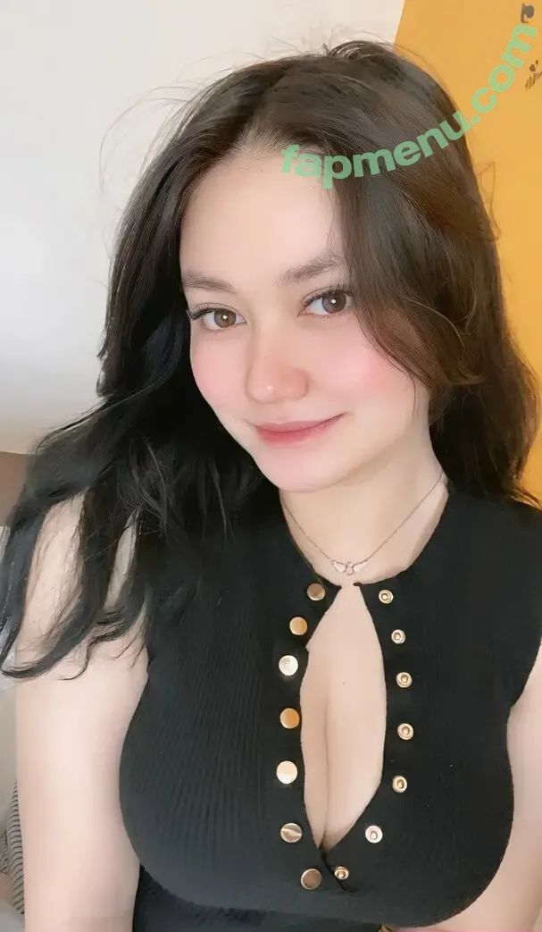 Ismi Nurbaiti nude photo #0036 (Simiixml)