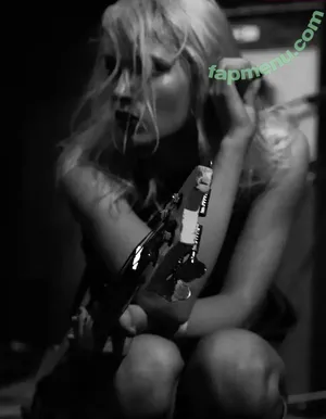 Issey Carts / issey_carts nude photo #0039