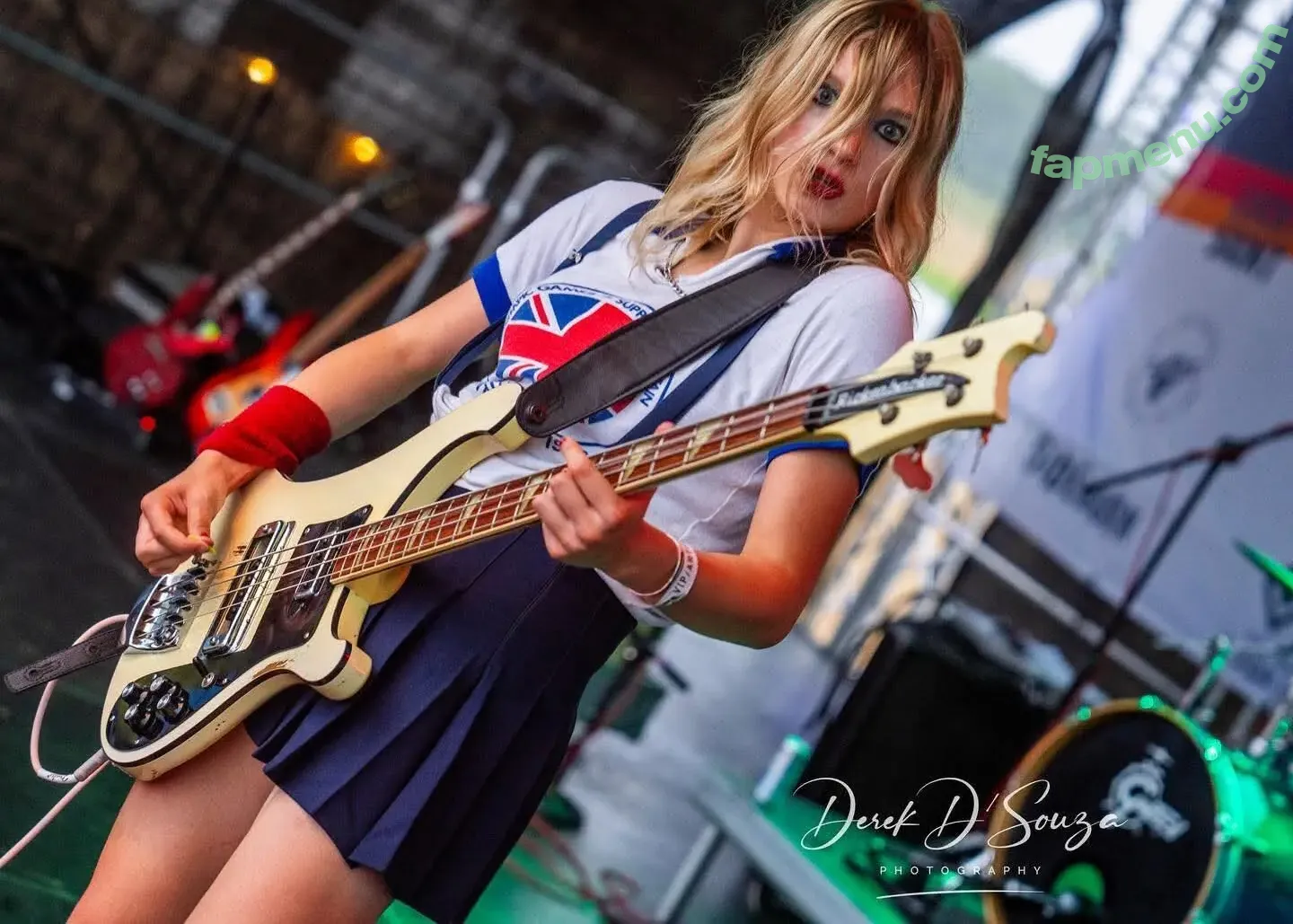 Issey Carts nude photo #0030 (issey_carts)