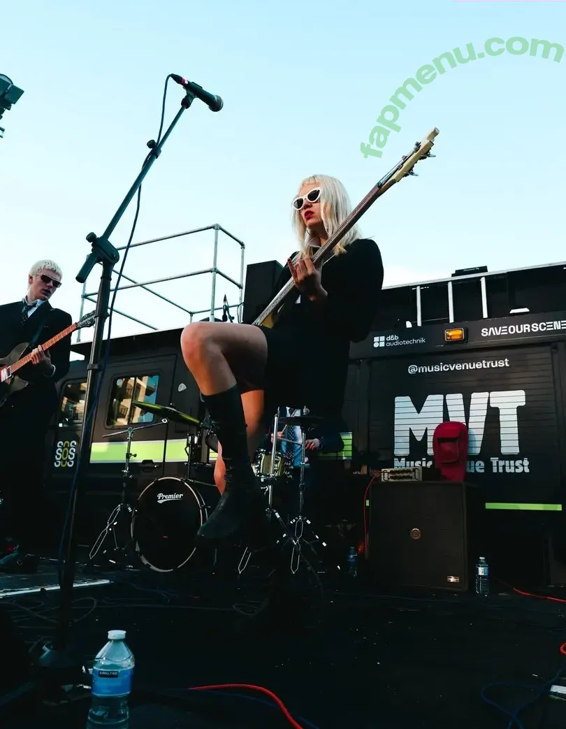 Issey Carts nude photo #0036 (issey_carts)