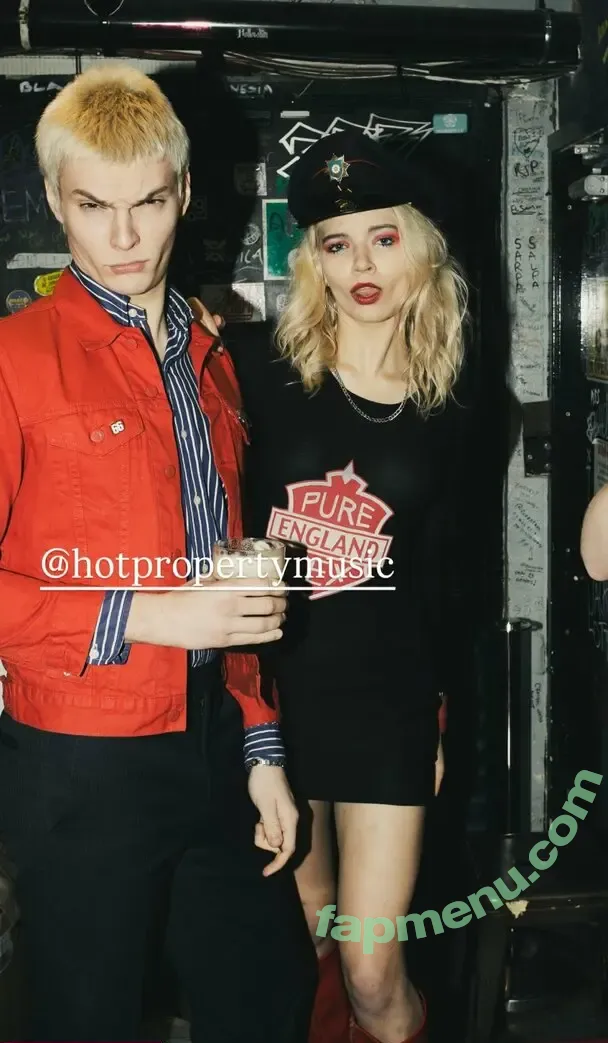 Issey Carts nude photo #0107 (issey_carts)