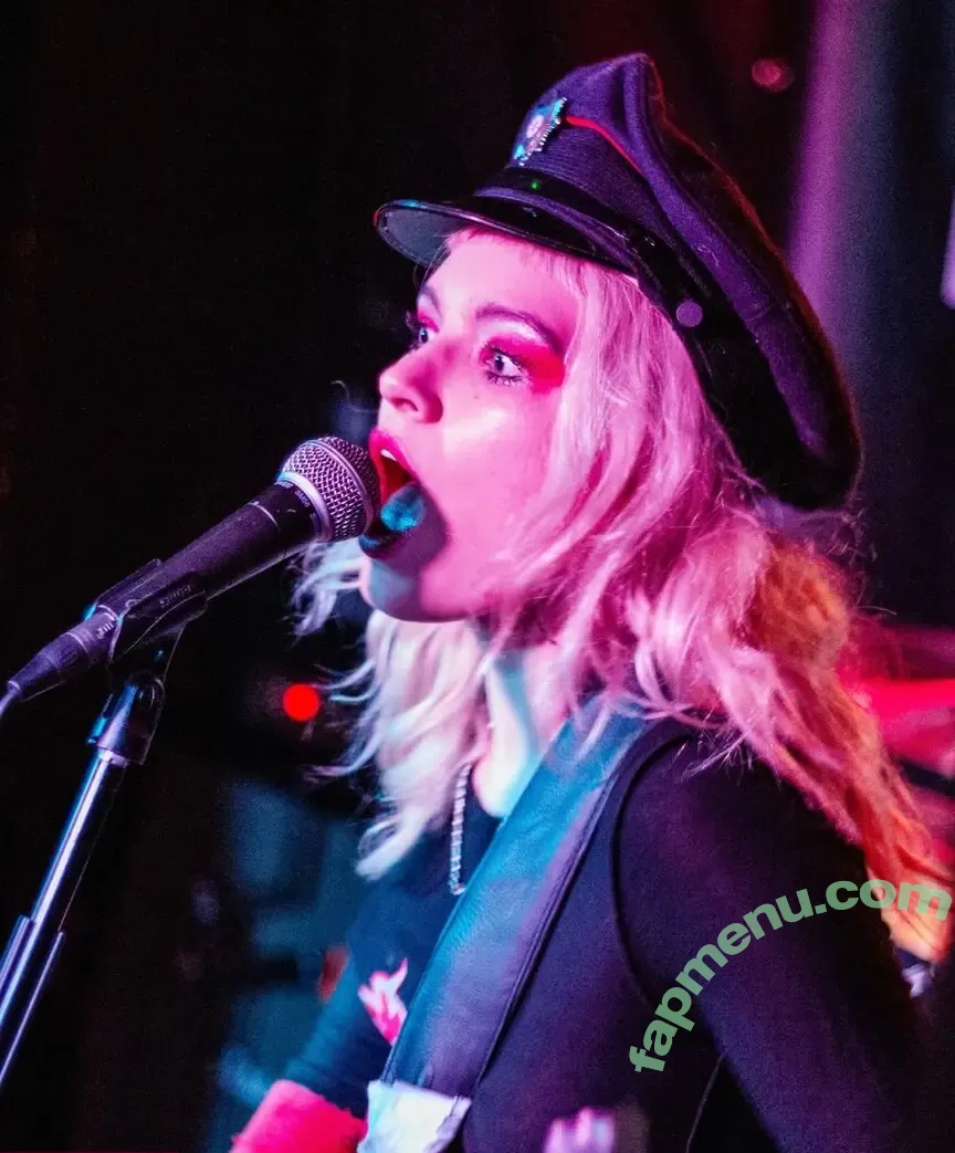 Issey Carts nude photo #0110 (issey_carts)