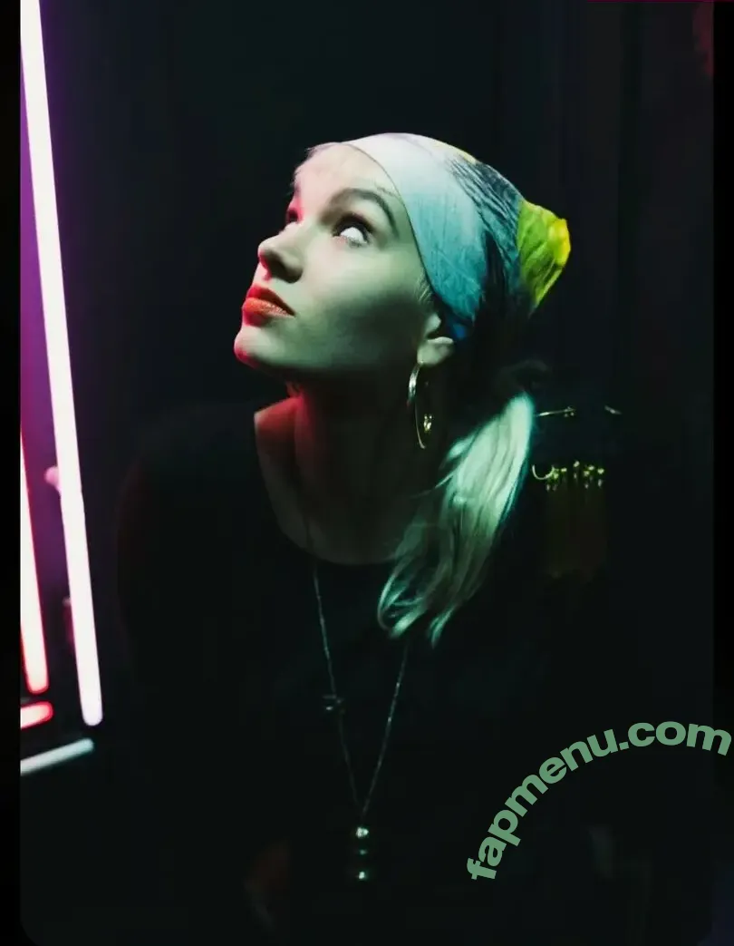 Issey Carts nude photo #0120 (issey_carts)