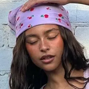 Isseyobm nude photo #0007