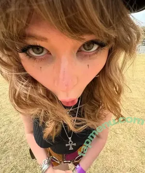Issy Allen / Allen_Issy / Issy_Allen / izzy_allen nude photo #0041