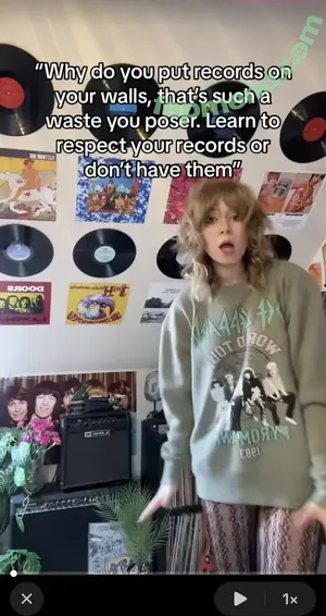 Issy Allen / Allen_Issy / Issy_Allen / izzy_allen nude photo #0076