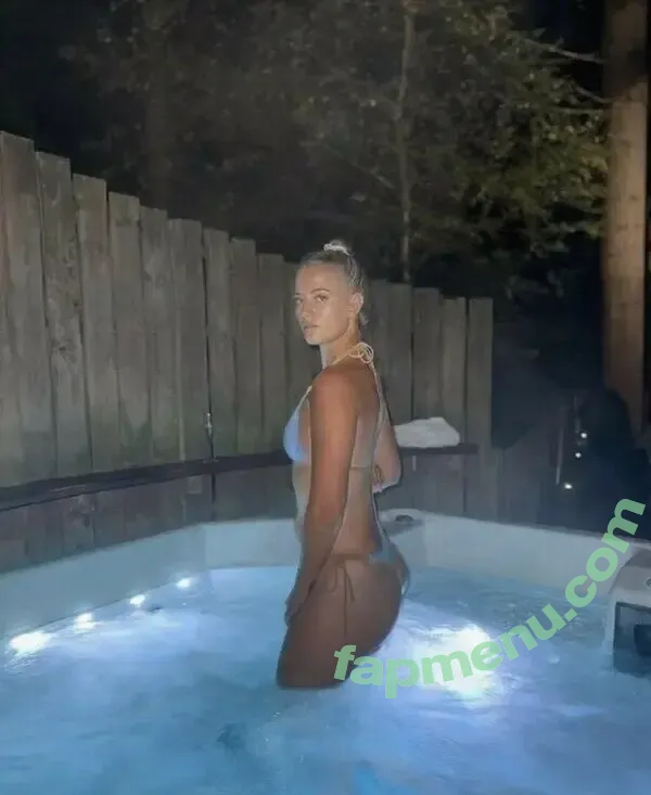 Issy Anderson nude photo #0111 (Shrewton / micd_up_issy)