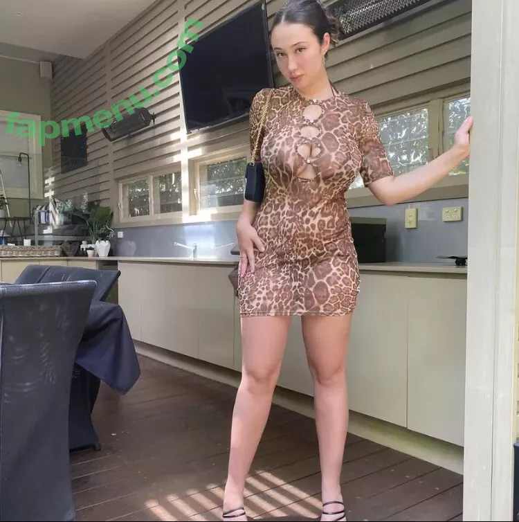 Issy H nude photo #0020 (issyhill / issymarch)