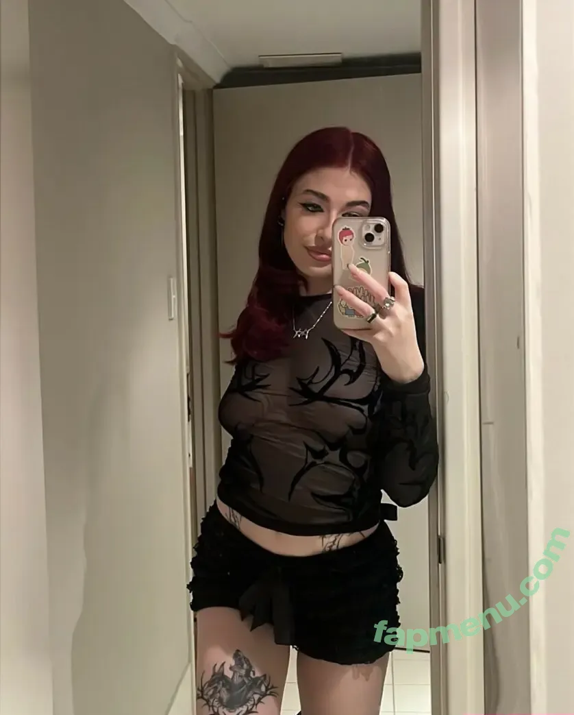 Issythericepuff nude photo #0014 (Issythericepuff)