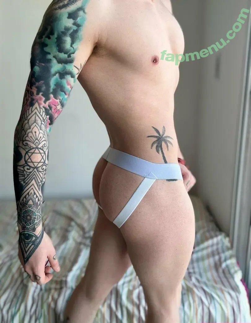 italian_inkfree nude photo #0029 (italian.ink)
