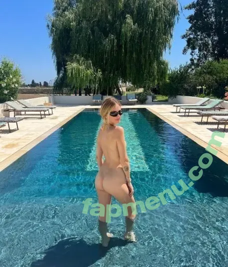 Italian Nude Vips nude photo #0866 (elebertolifree / theviplistnyc)