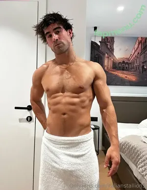  nude photo #0007
