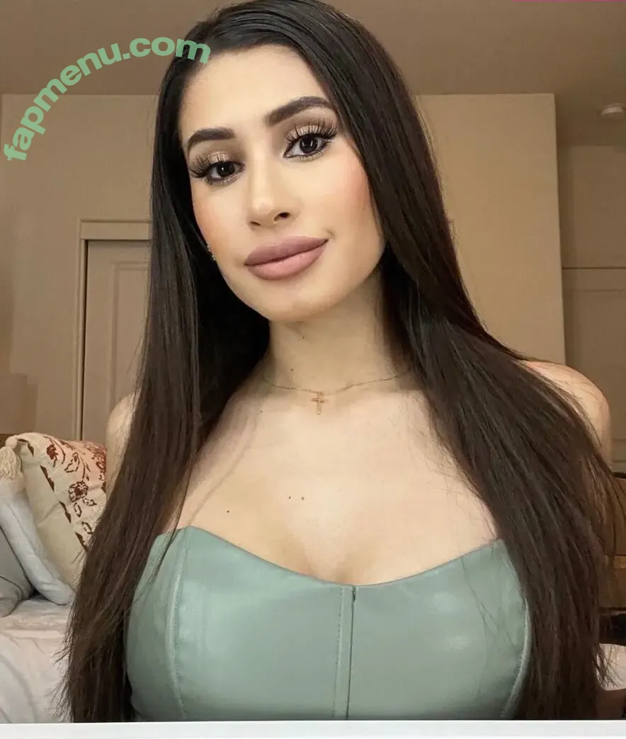 Itati Lopez nude photo #0007 (itati3211)