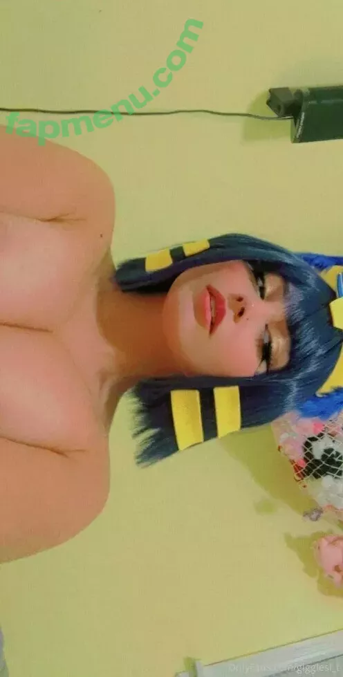 Its.kiwi.cosplay nude photo #0036 (gigglesl_t / giggleslvt)