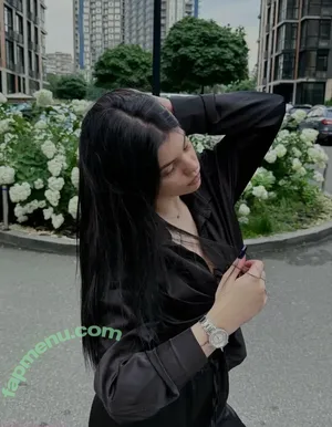 its_mia_blo0m / Serzapious nude photo #0055