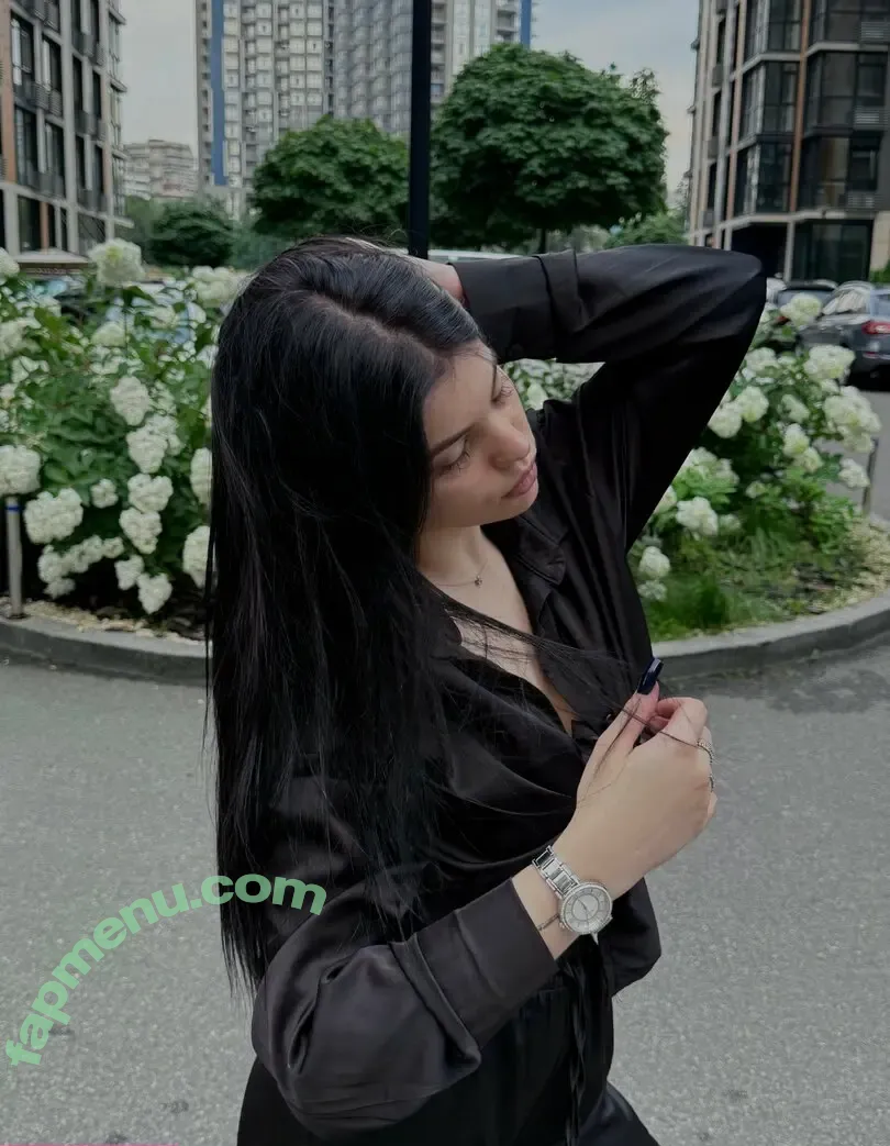 its_mia_blo0m nude photo #0055 (Serzapious)